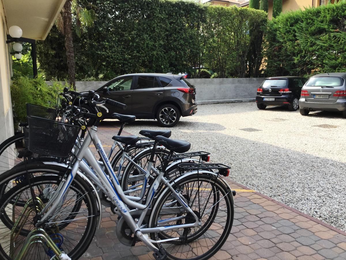 B City Hotel Bardolino Exterior foto